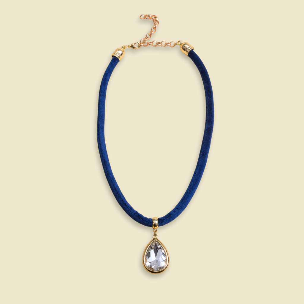 colar-aveludado-gota-azul-04