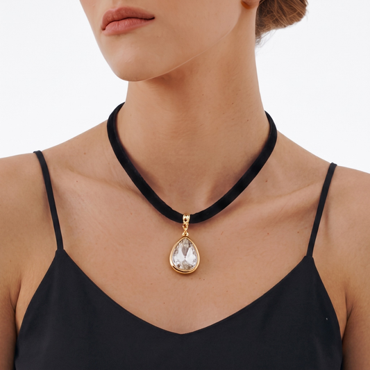 colar-aveludado-gota-black-015
