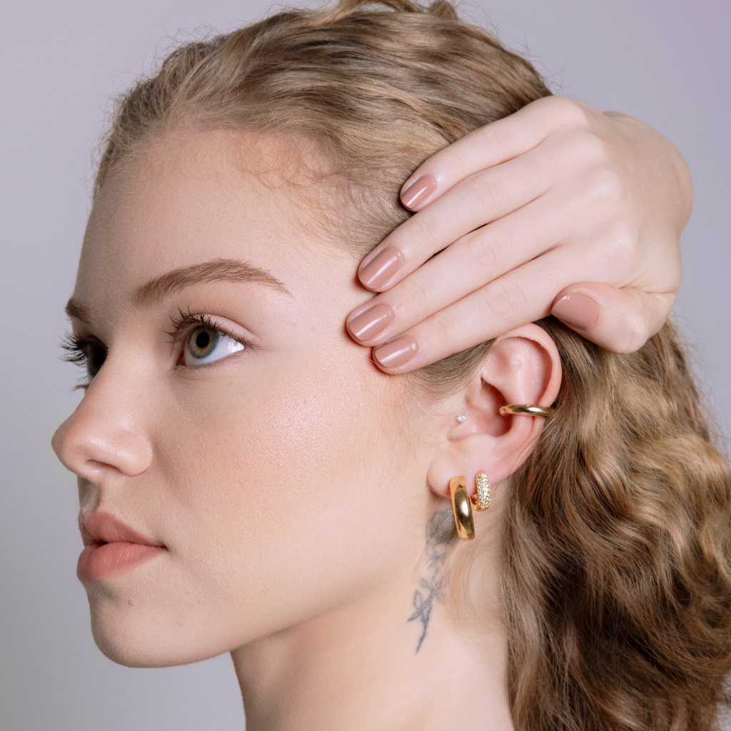 argola-lisa-aura-banhada-a-ouro-18k
