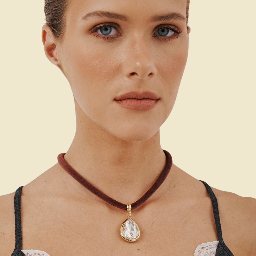 colar-aveludado-gota-velvet-03